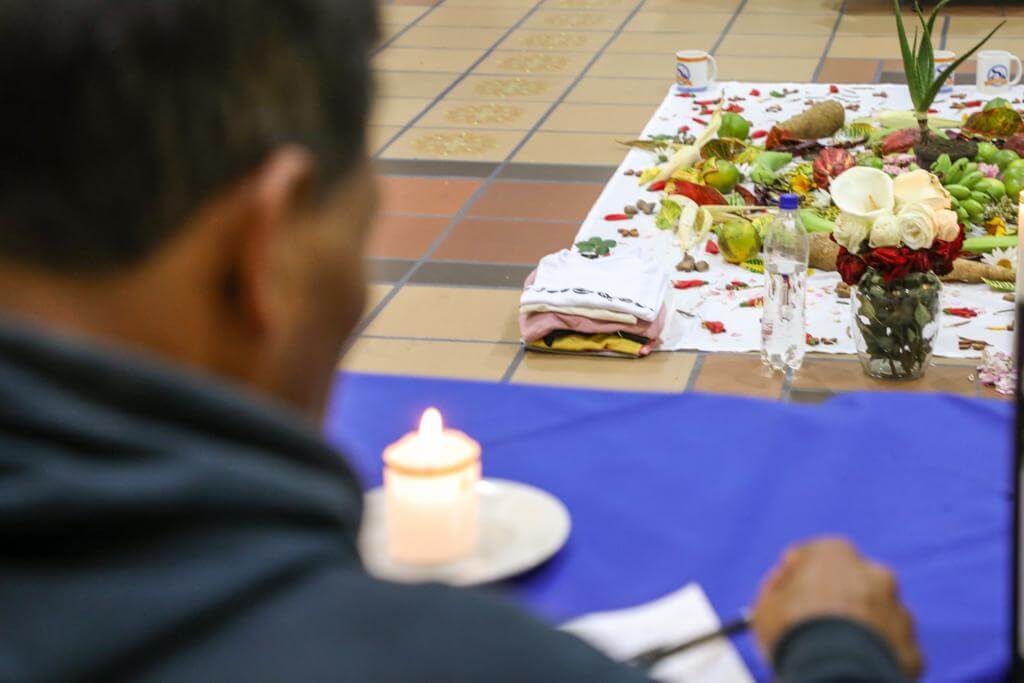 La imagen tiene un atributo ALT vacío; su nombre de archivo es DiligenciaPasto-31Columna-Movil-Mariscal-Sucre-by-NAC.jpeg